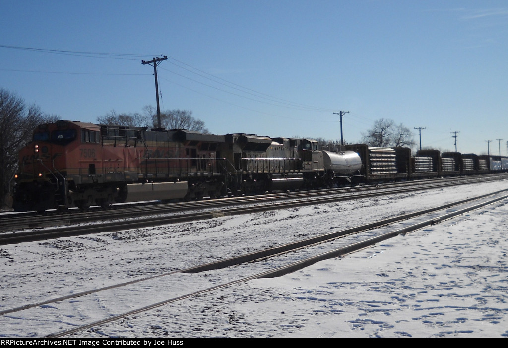 BNSF 7506 North